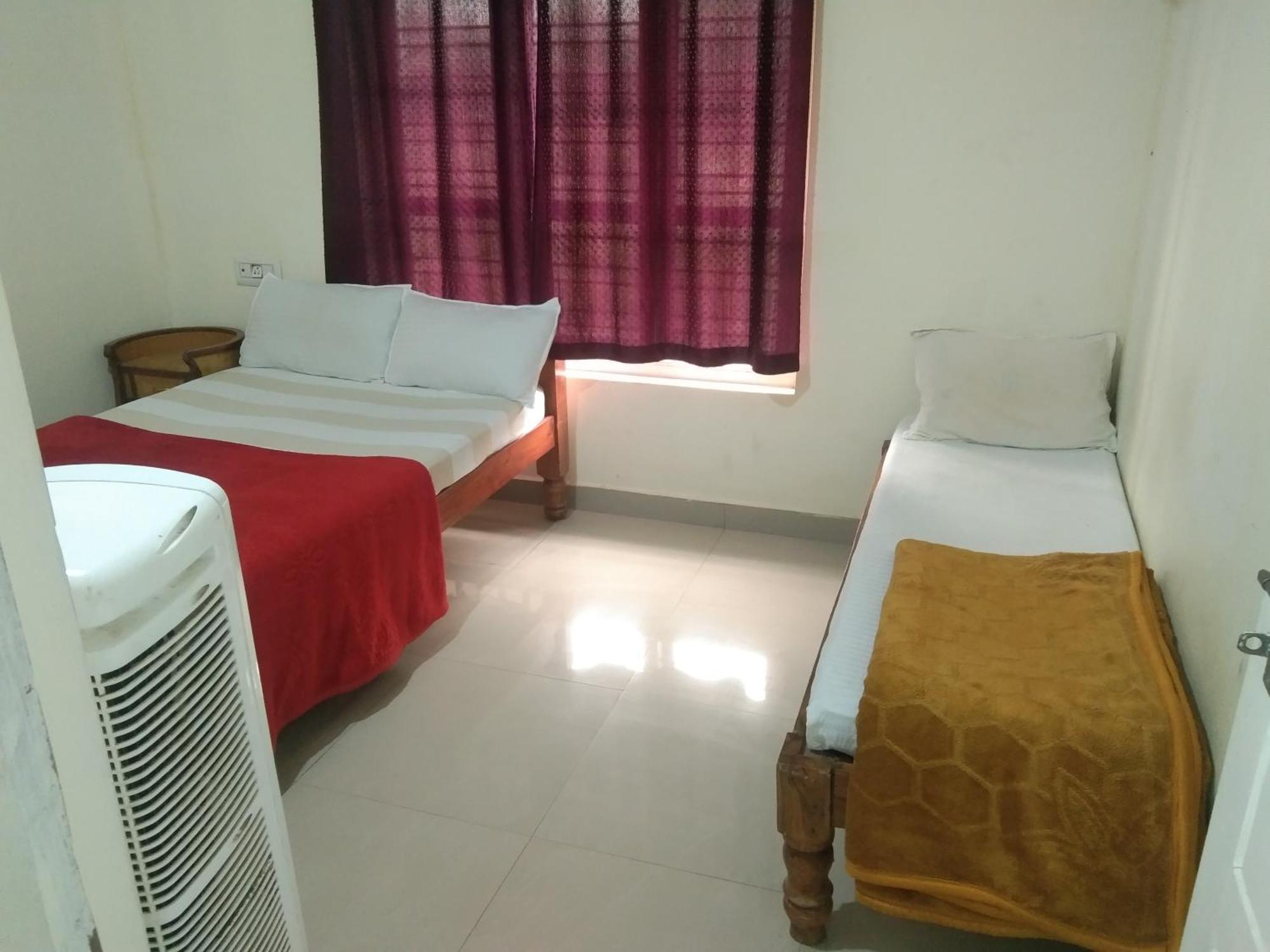 Samz Estate Stay 2Bhk Madikeri Bagian luar foto