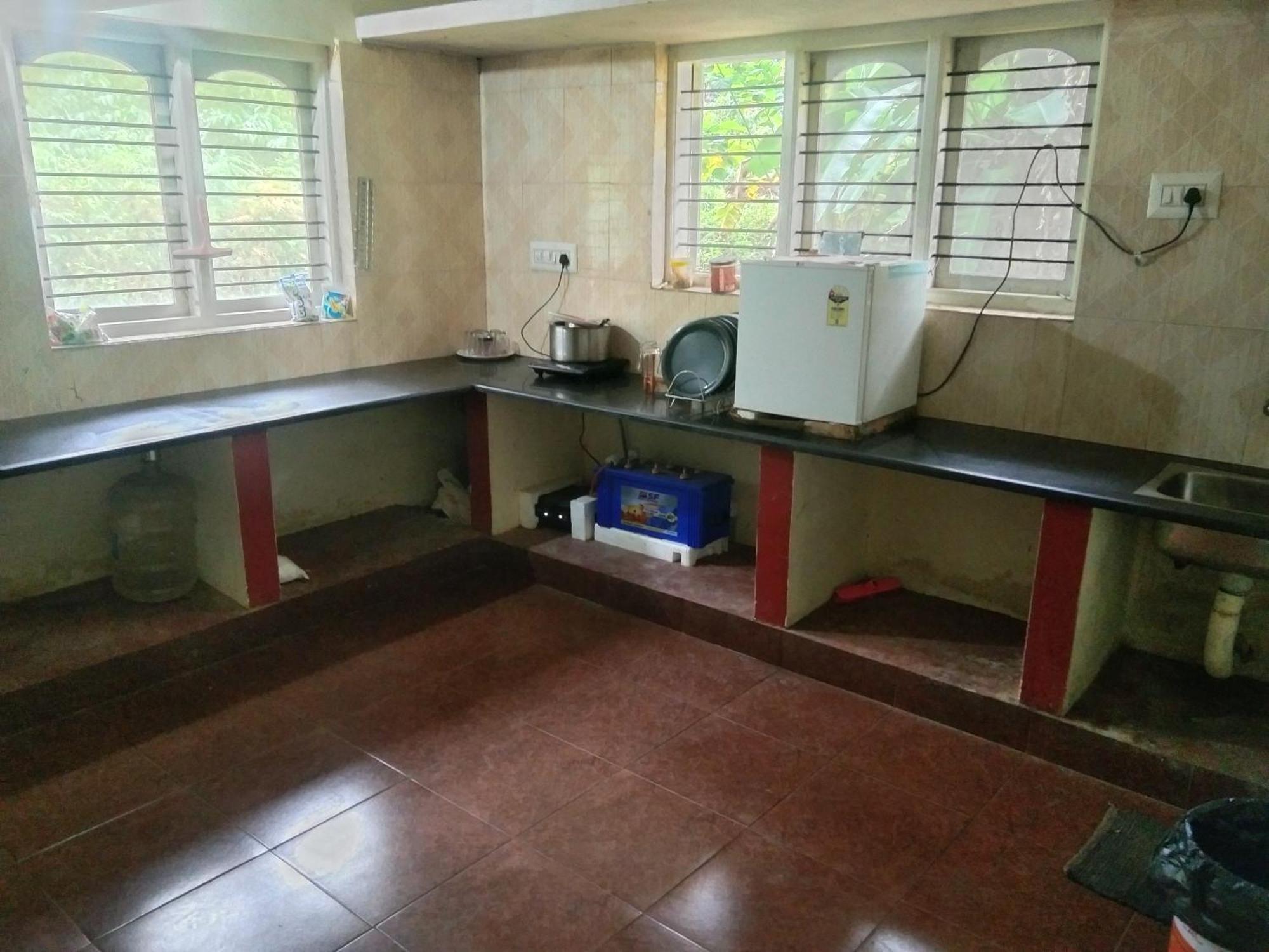 Samz Estate Stay 2Bhk Madikeri Bagian luar foto
